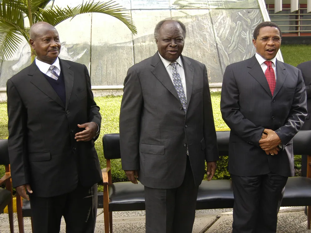 Presidents Museveni of Uganda, Kibaki of Kenya and Kikwete of Tanzania at the East African Community summit in Arusha, November 2006