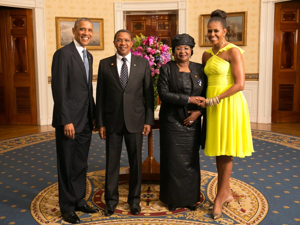 President Barack Obama and Michelle Obama greet President Kikwete and Salma Kikwete at the White House, August 2014
