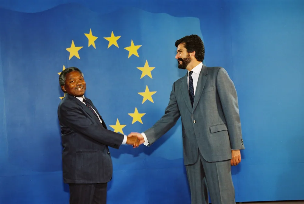 President Ali Hassan Mwinyi on a visit to the European Commission in Brussels, April 1991